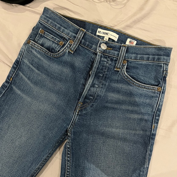Re/Done Comfort Stretch High Rise Ankle Crop Jeans - Picture 4 of 8